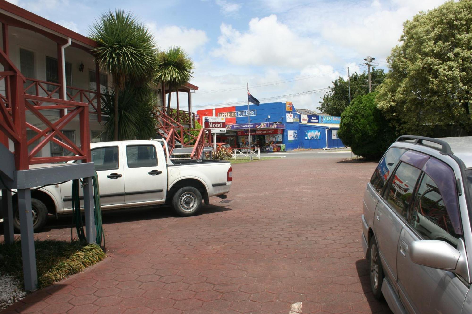 Burgundy Rose Motel Whangarei Εξωτερικό φωτογραφία