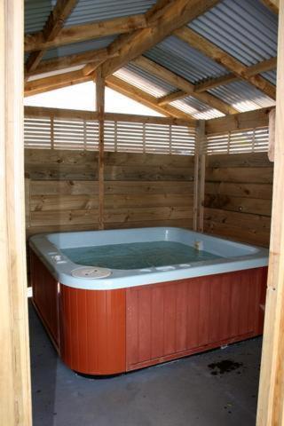 Burgundy Rose Motel Whangarei Εξωτερικό φωτογραφία