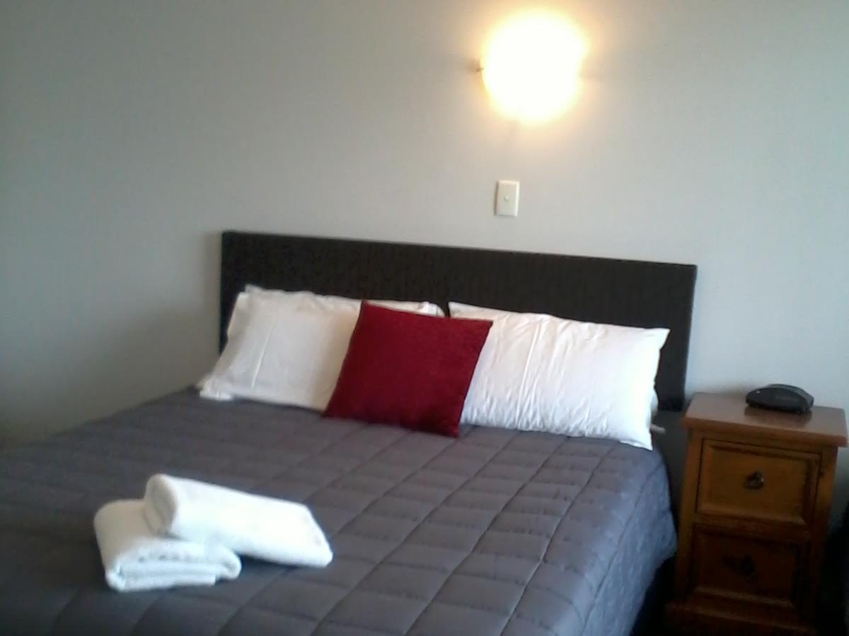 Burgundy Rose Motel Whangarei Εξωτερικό φωτογραφία